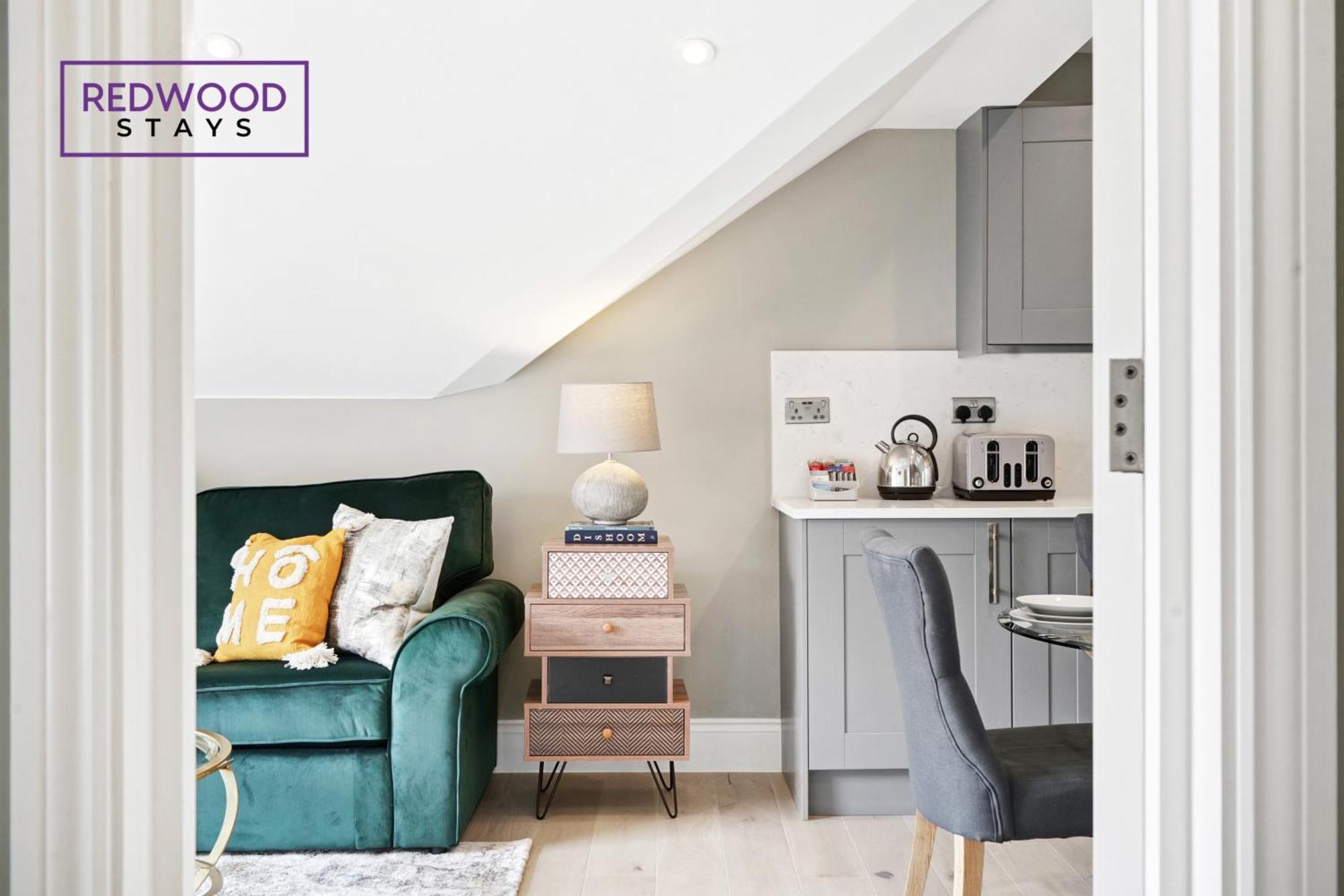 Top Quality 2 Bed 1 Bath Apartments For Contractors By Redwood Stays Reading Luaran gambar
