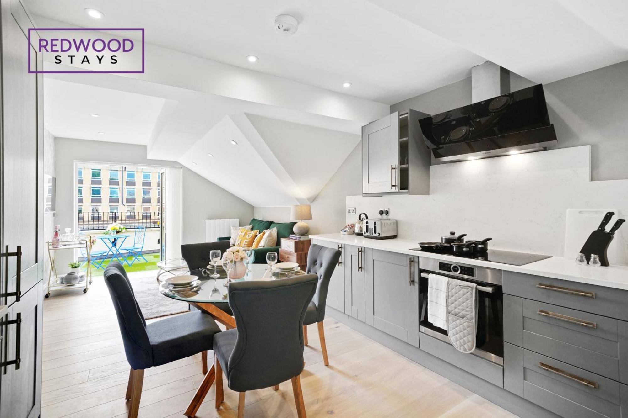 Top Quality 2 Bed 1 Bath Apartments For Contractors By Redwood Stays Reading Luaran gambar